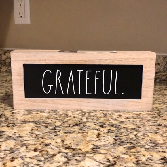 Rae Dunn Other - GRATEFUL Decor